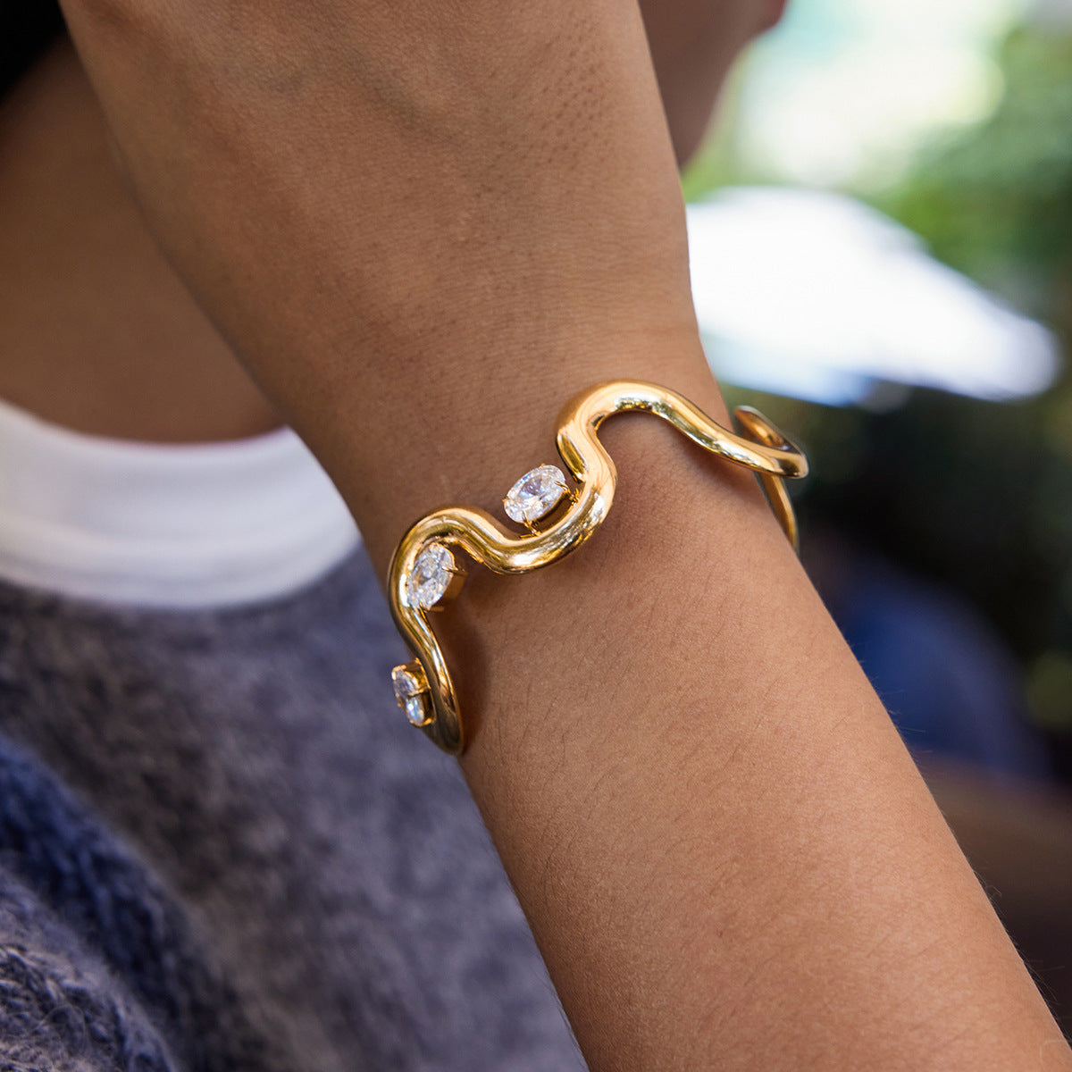 Stainless steel zircon bracelet