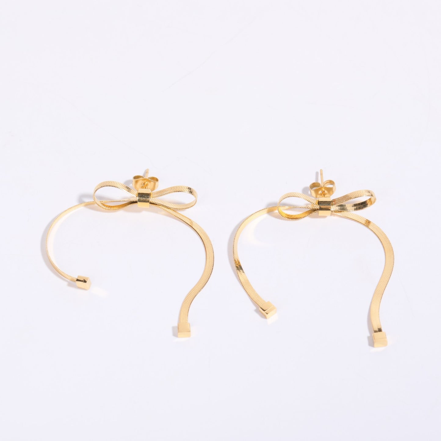 Stainless steel choker bow necklace