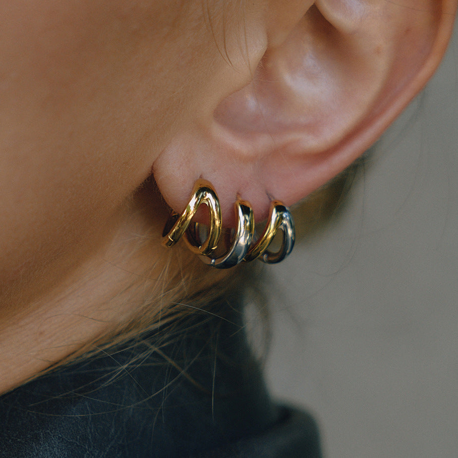 Titanium steel premium sense earrings do not fade earrings