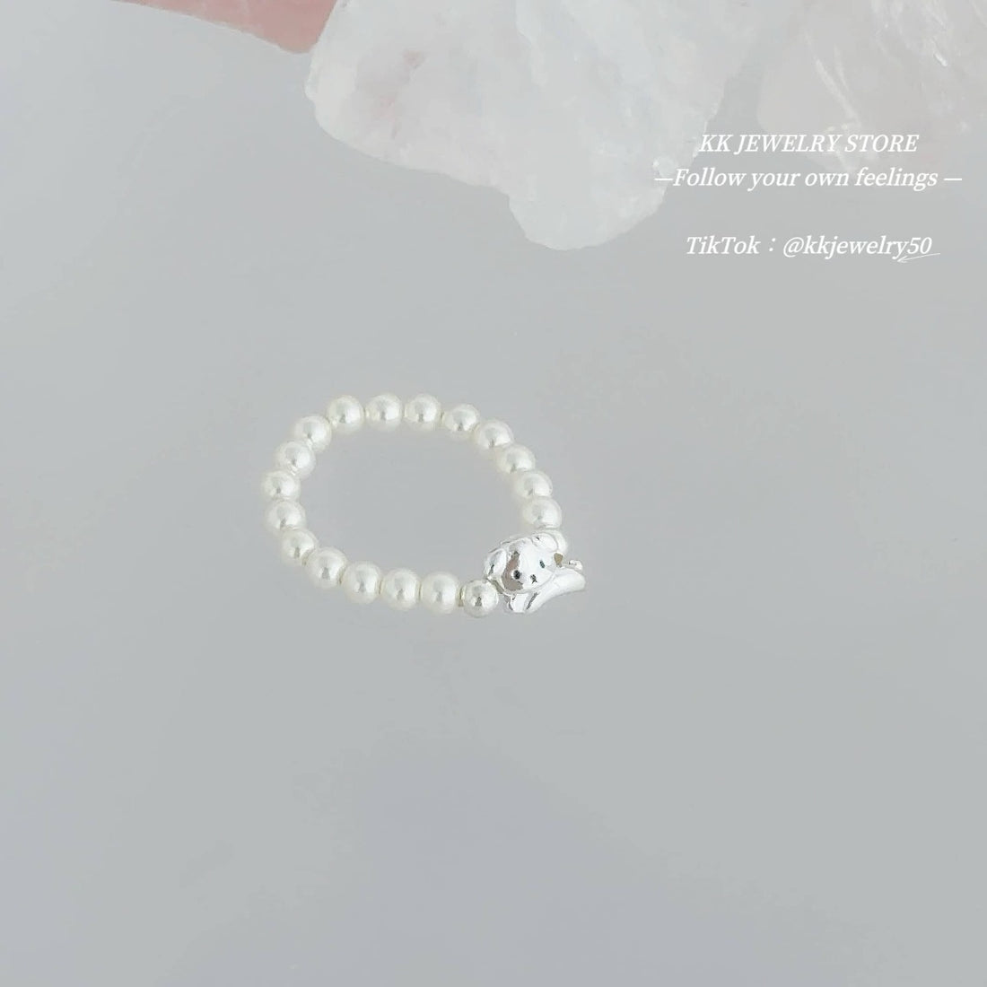 S925 Sterling Silver Happy Puppy Faux Pearl Stretch Ring