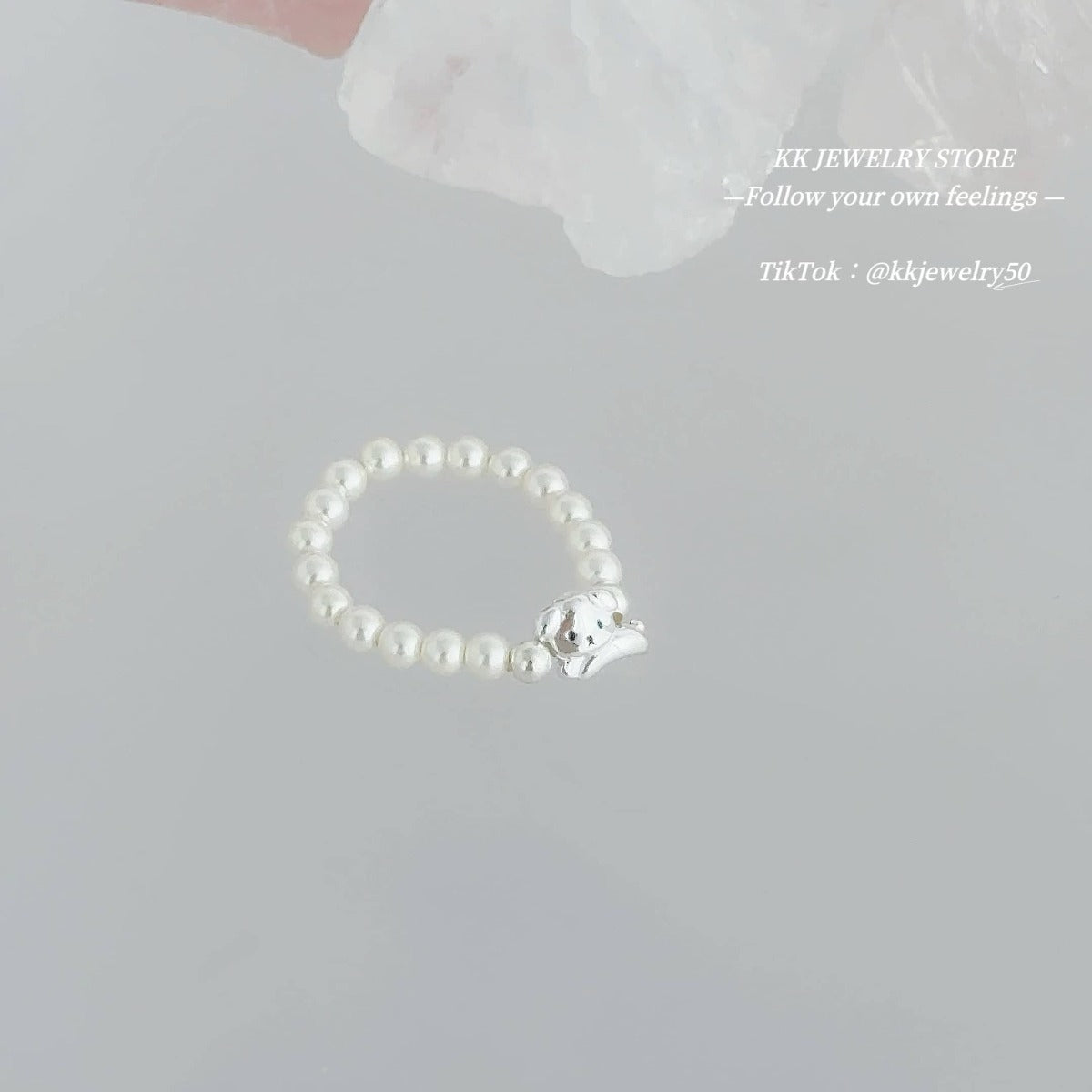 S925 Sterling Silver Happy Puppy Faux Pearl Stretch Ring