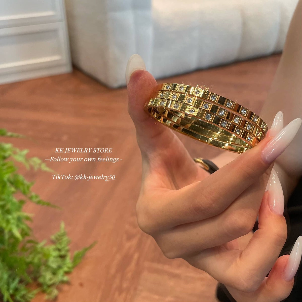 Minimalist narrow diamond bracelet