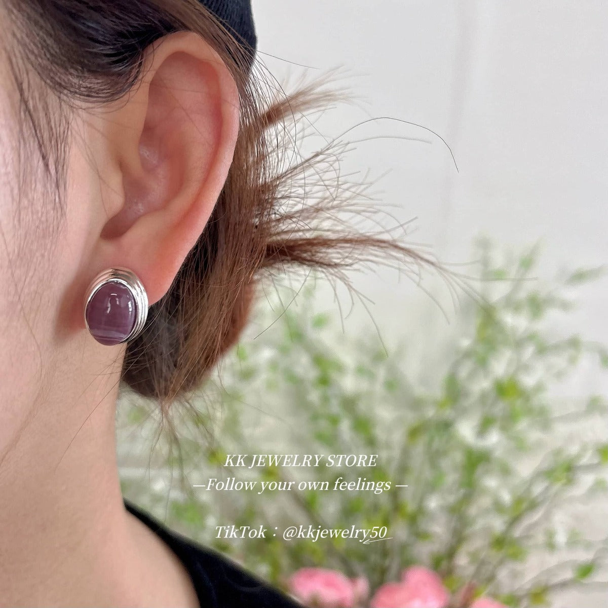 Gentle intellectual purple oval stud earrings