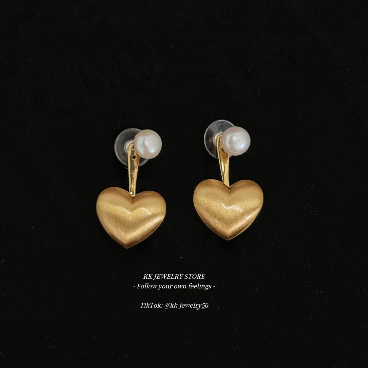 925 Silver Needle Freshwater Pearl Brushed Love Earrings