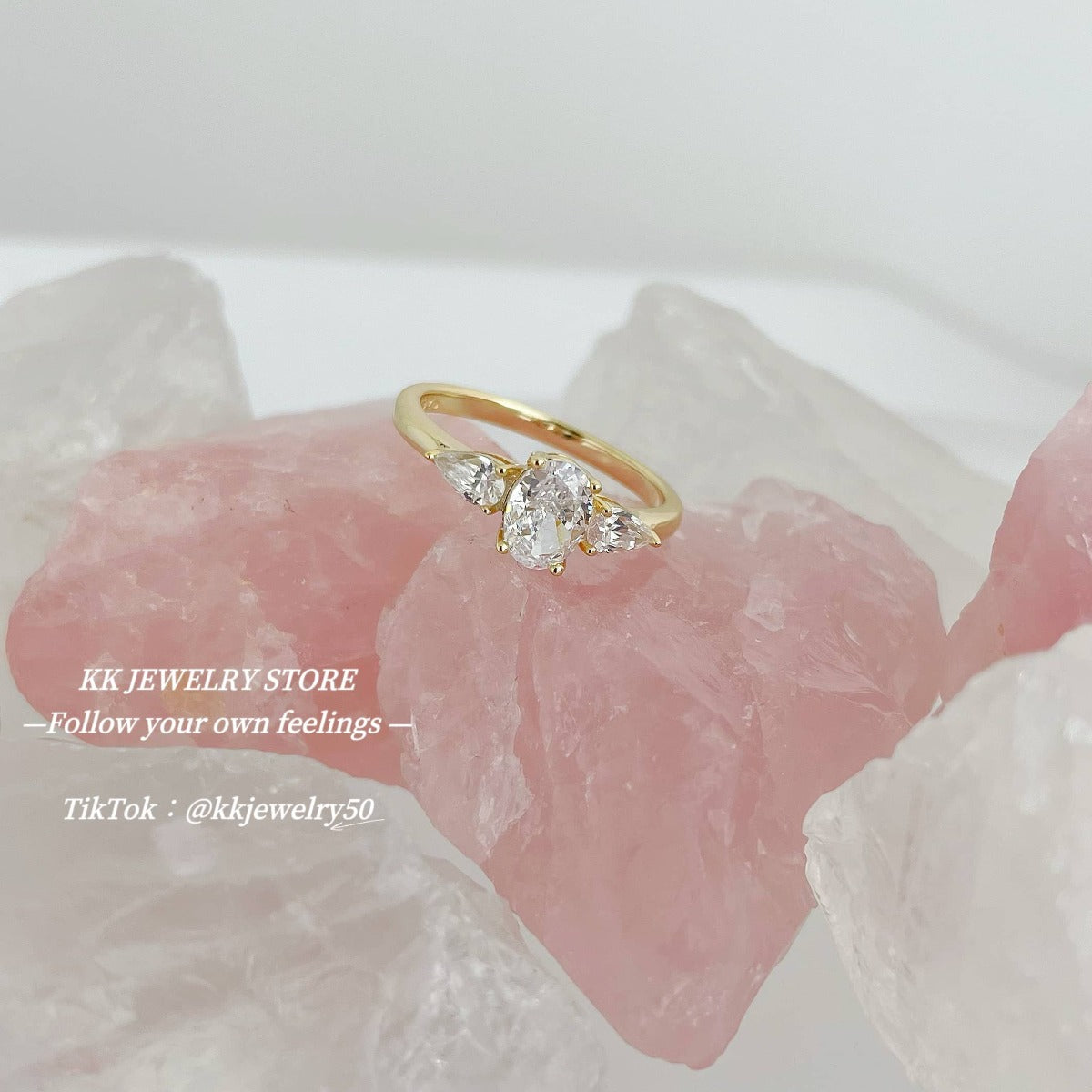 Small sparkling~ S925 sterling silver three main stone bright ring