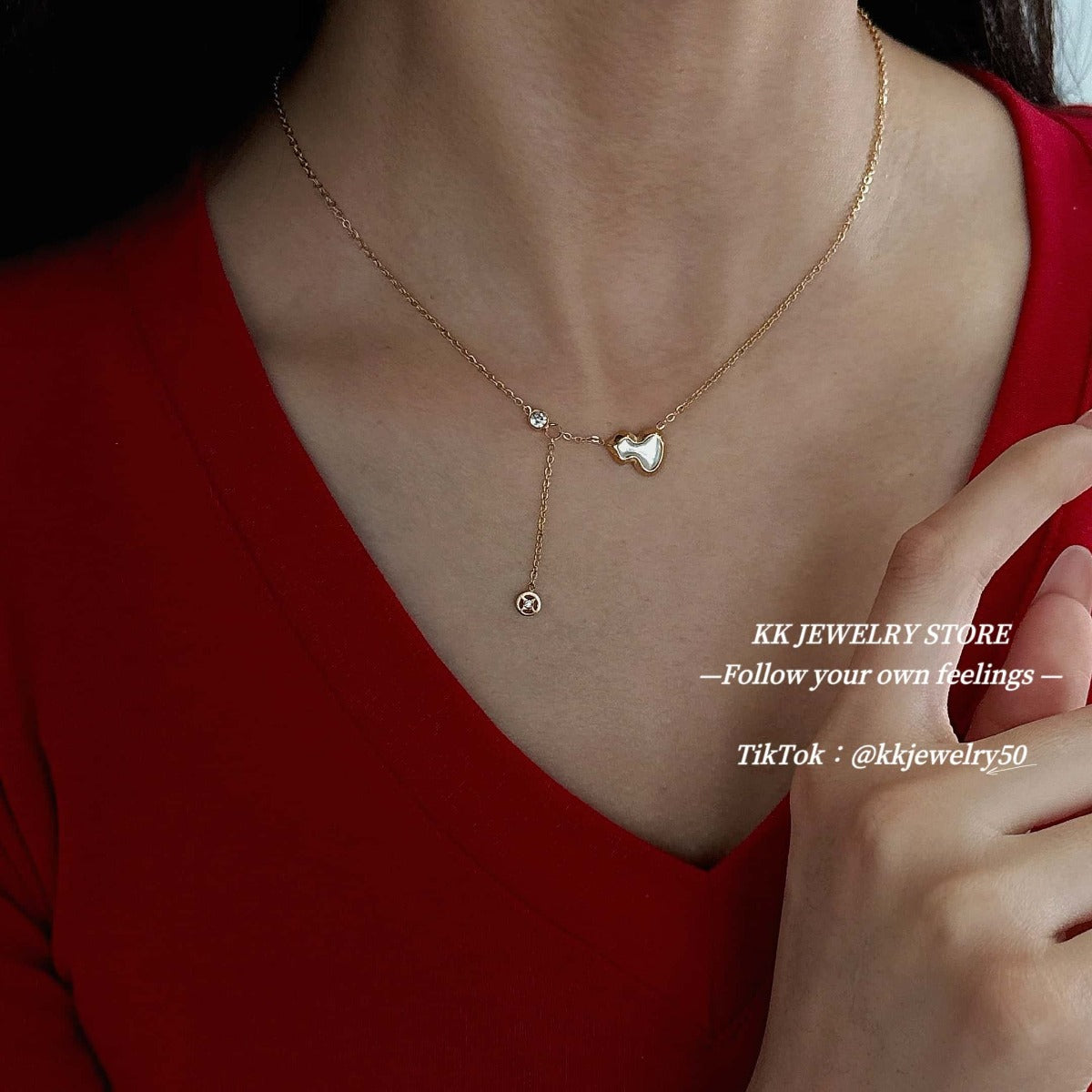 Fritillary gourd necklace
