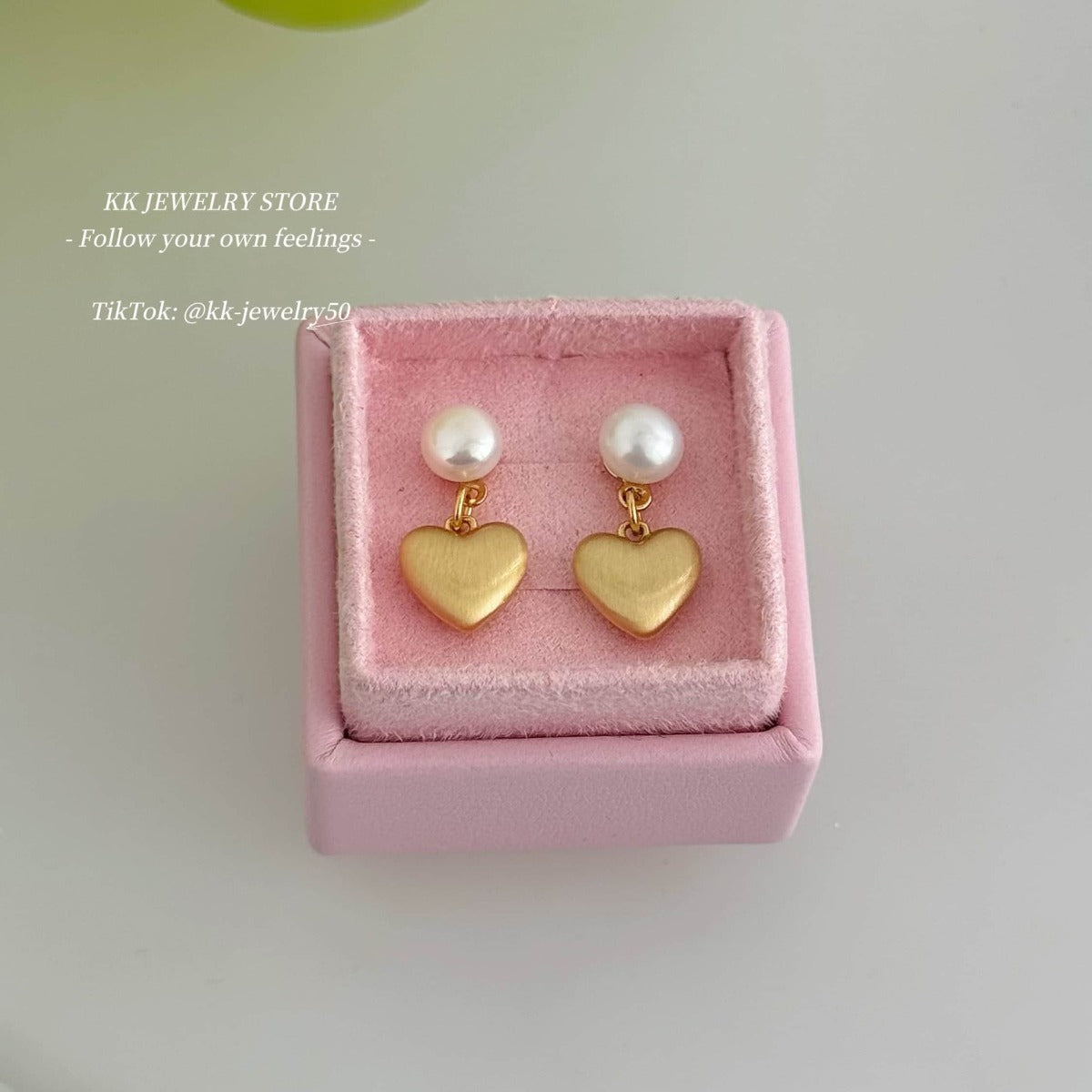 S925 silver needle freshwater pearl brushed love stud earrings