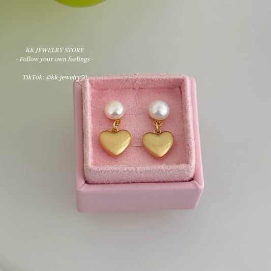 S925 silver needle freshwater pearl brushed love stud earrings