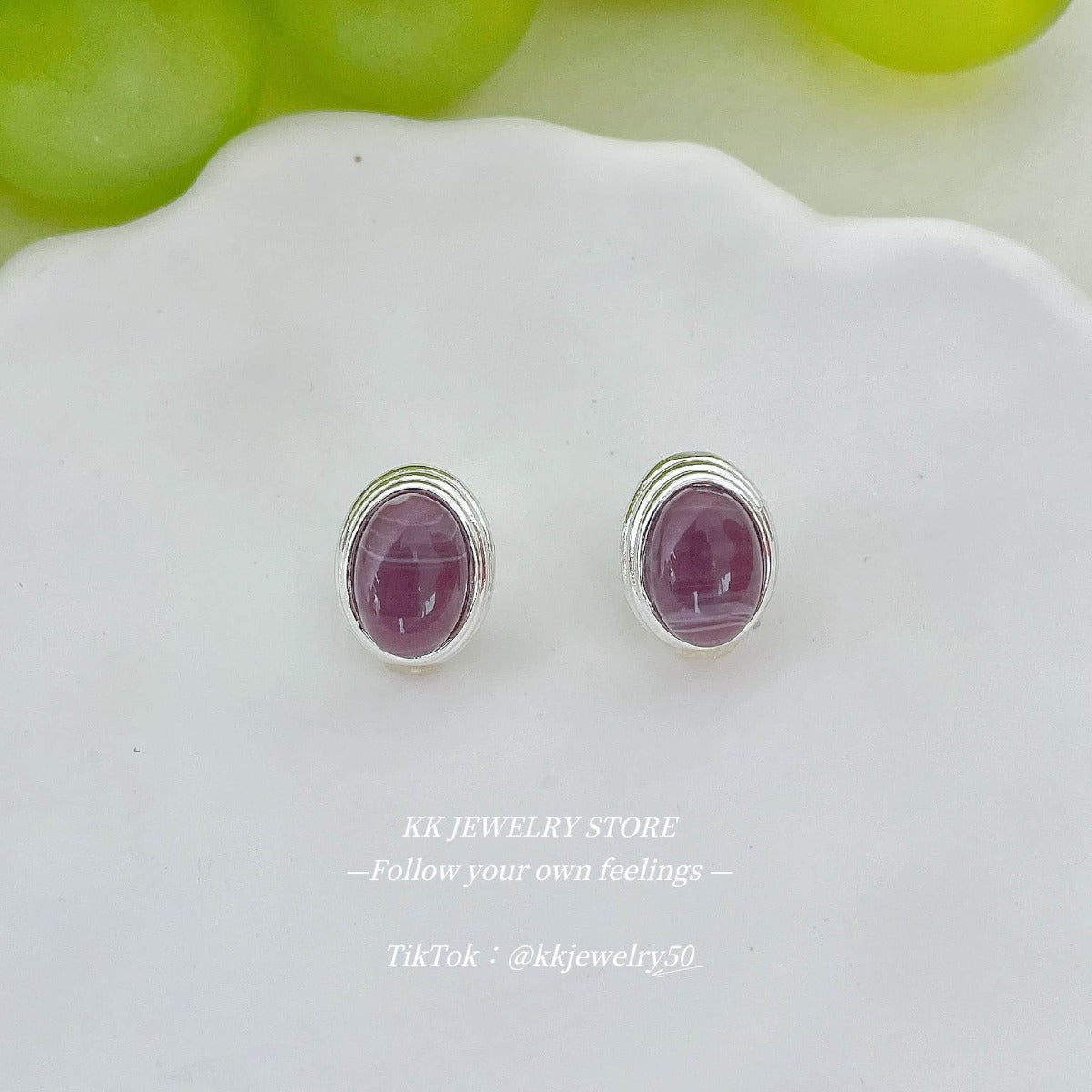 Gentle intellectual purple oval stud earrings