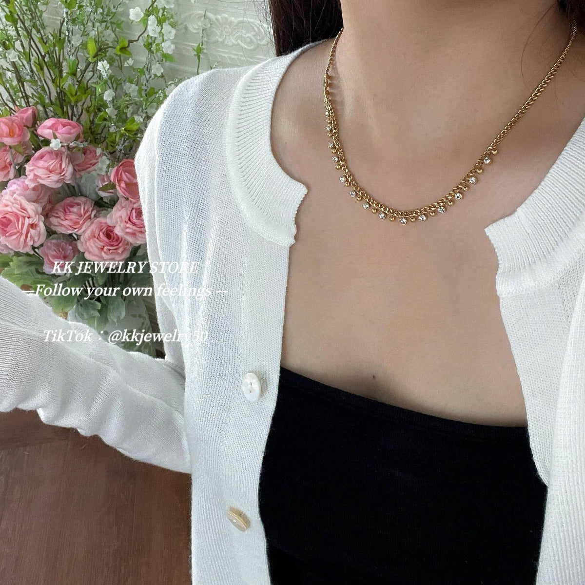 Fried Chicken Exquisite~ Small Golden Ball Tassel Necklace