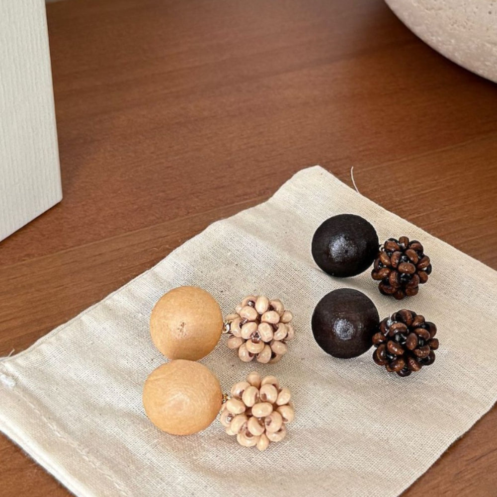Art ball hand-woven wooden bead pinecone stud earrings