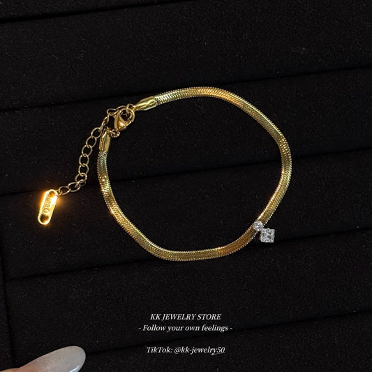 18k electroplated square water drop pendant bracelet