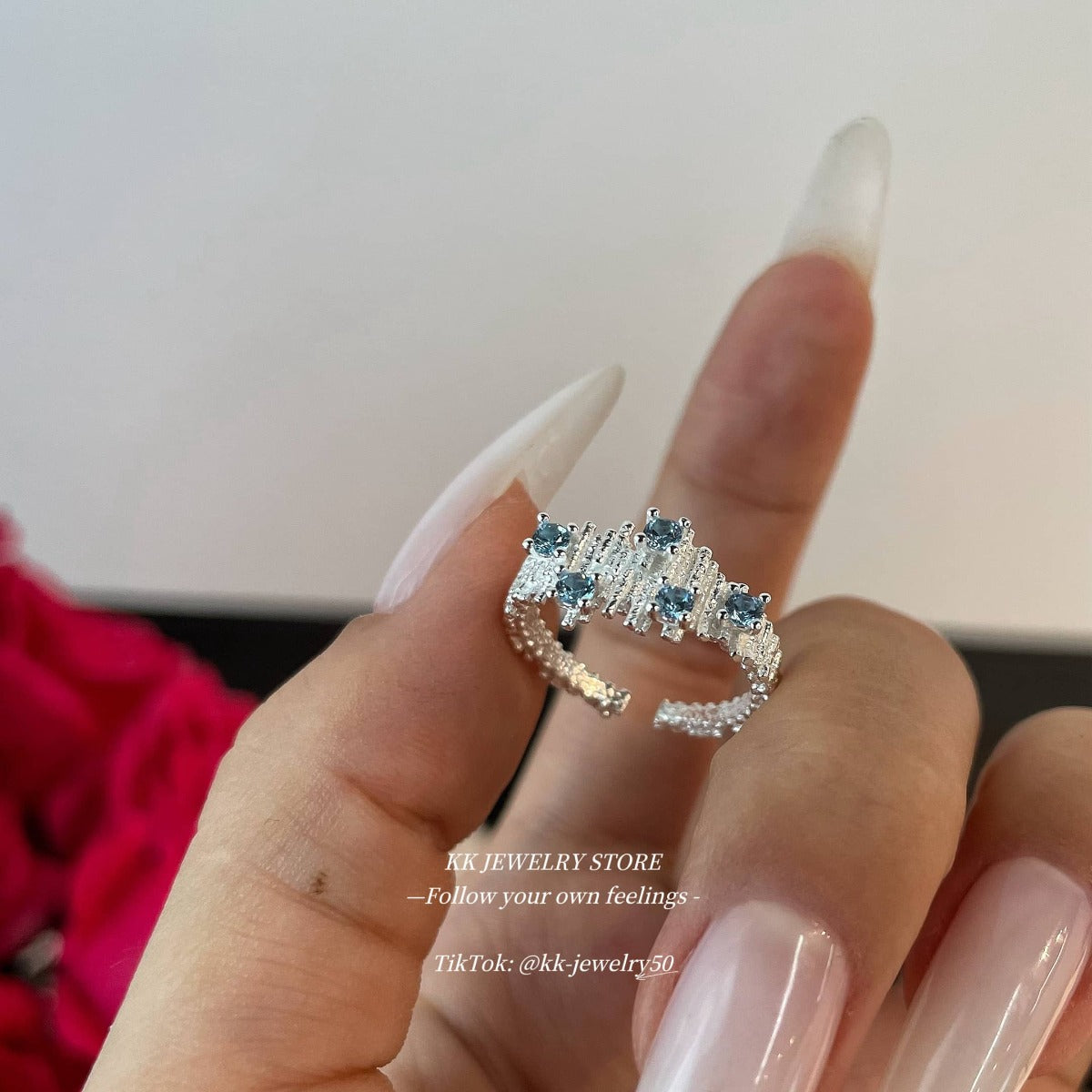 S925 Sterling Silver Irregularly Arranged Folded Sea Blue Diamond Open Ring