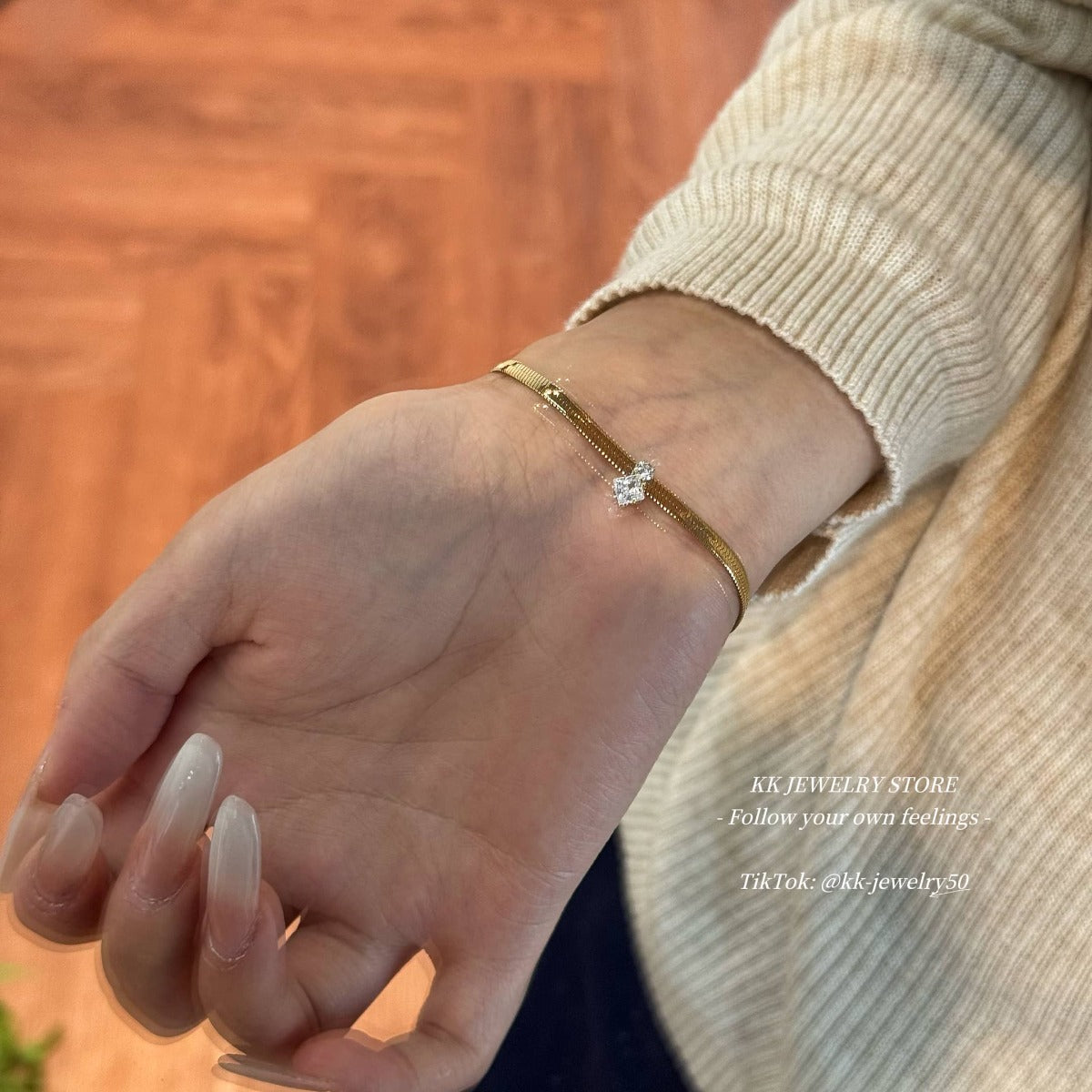 18k electroplated square water drop pendant bracelet