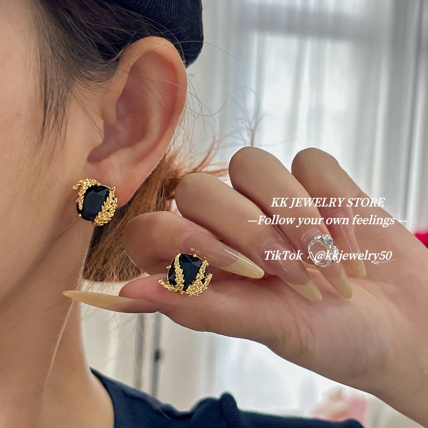 S925 silver needle gold wheat ear black gemstone stud earrings