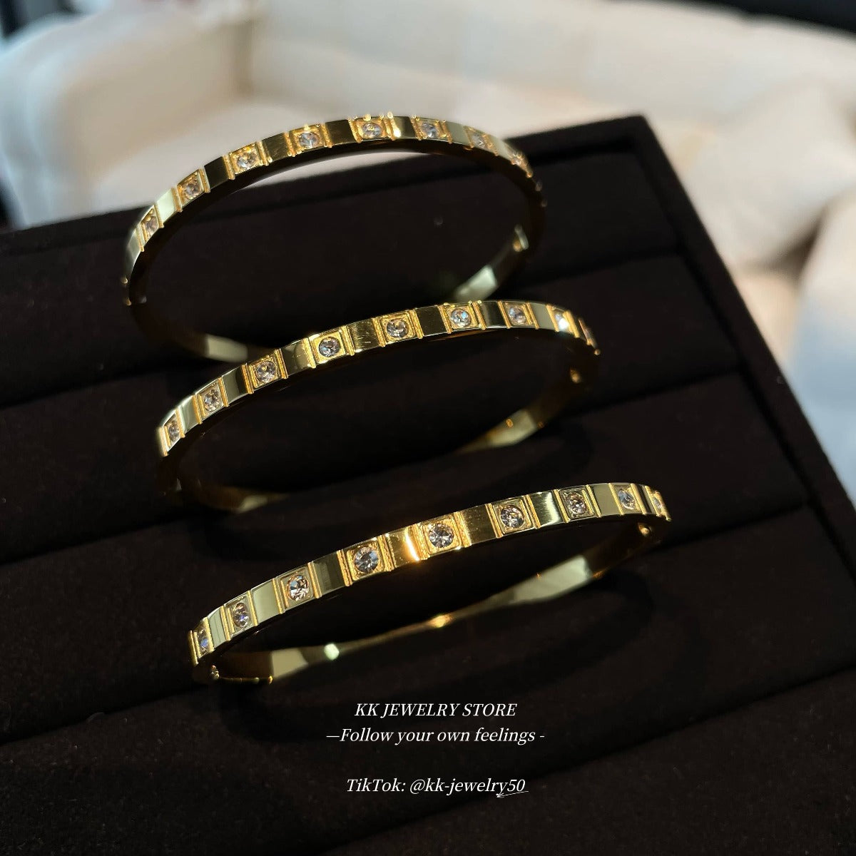 Minimalist narrow diamond bracelet