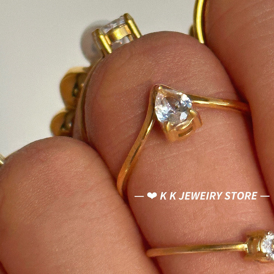 18k real gold galvanized V-shaped zirconia design ring