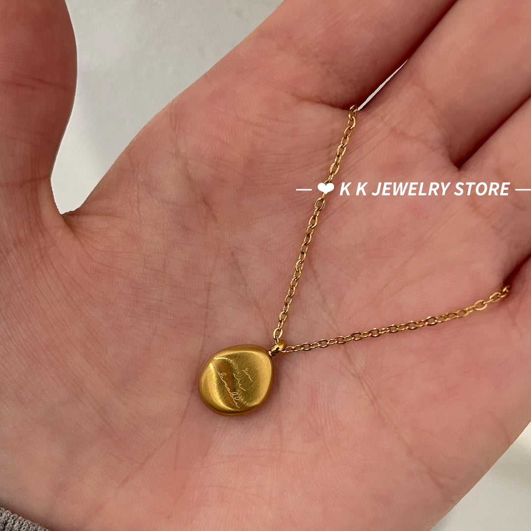 Special-shaped adzuki bean plated real gold necklace