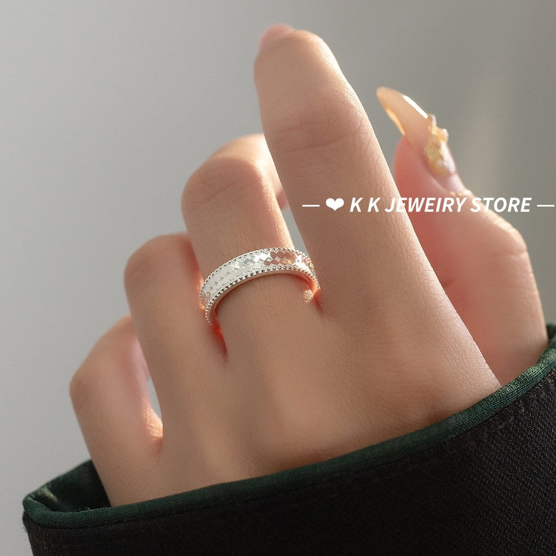 925 Silver Glitter Fish Scale Ring