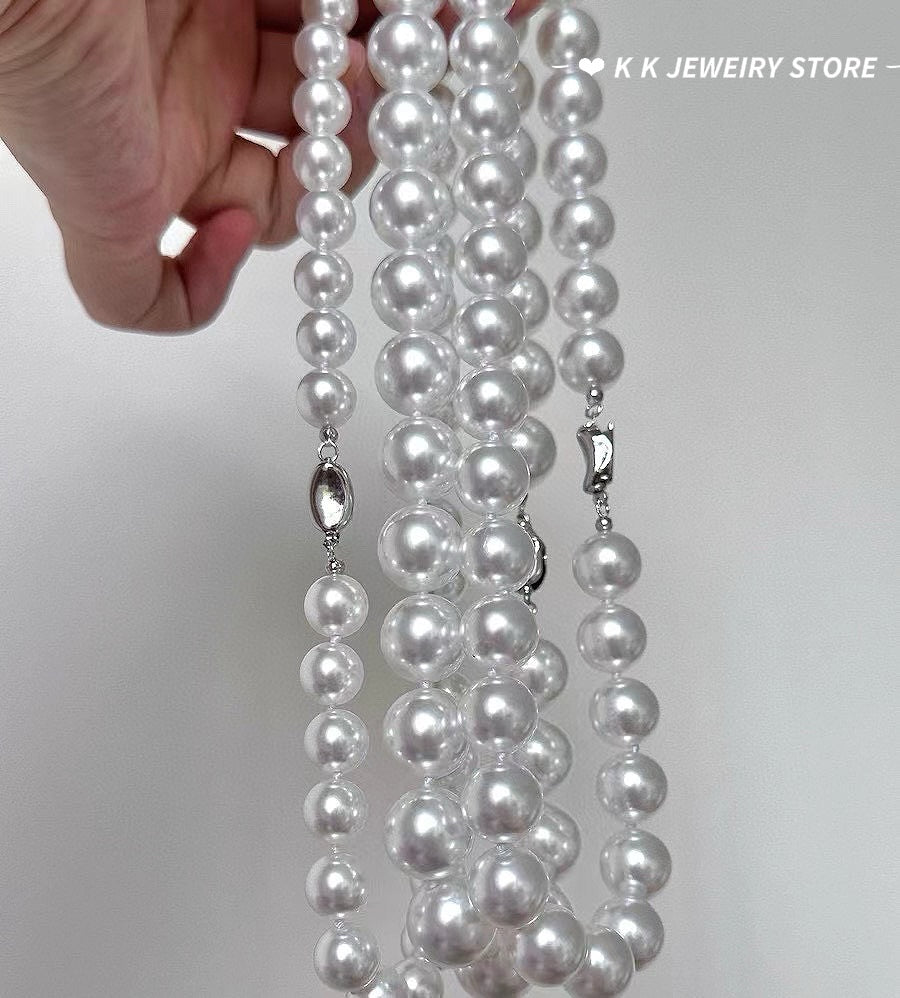 Faux Australian white pearl knotted necklace