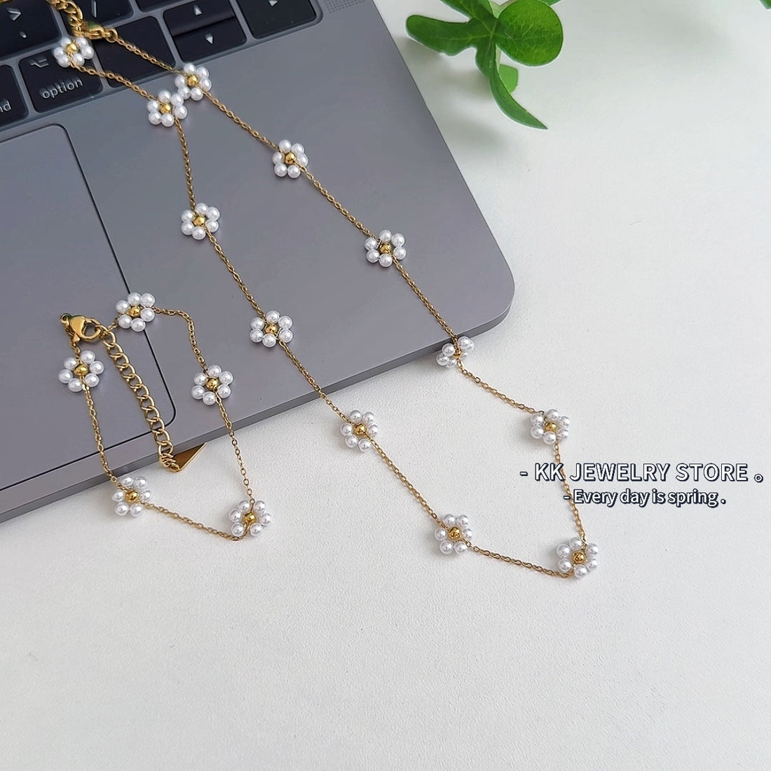 Pearl Small Flower Titanium Steel Necklace and Bracelet