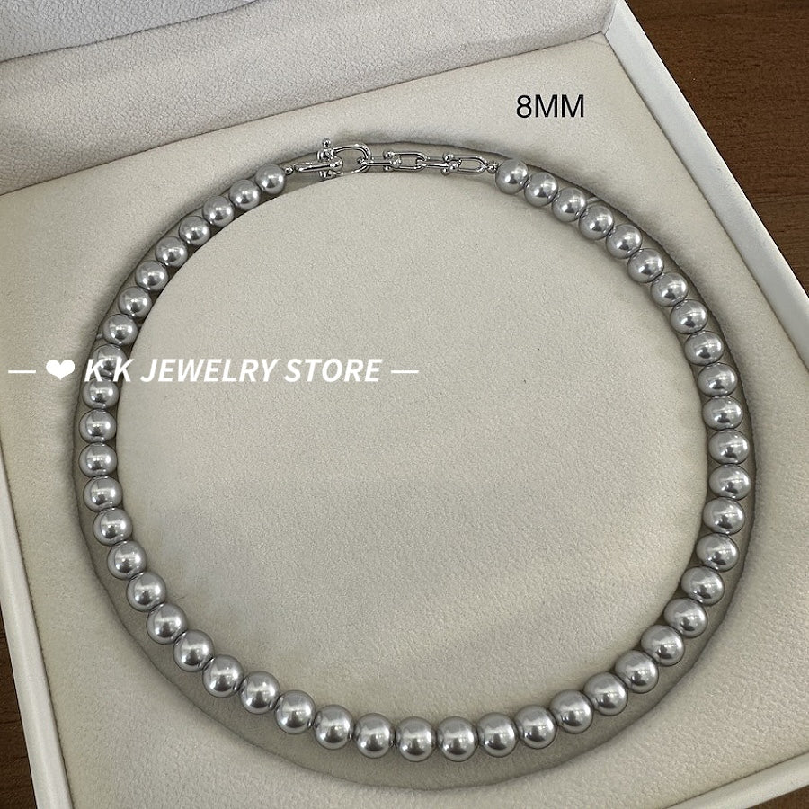 Silver-grey panelled horseshoe clasp pearl necklace